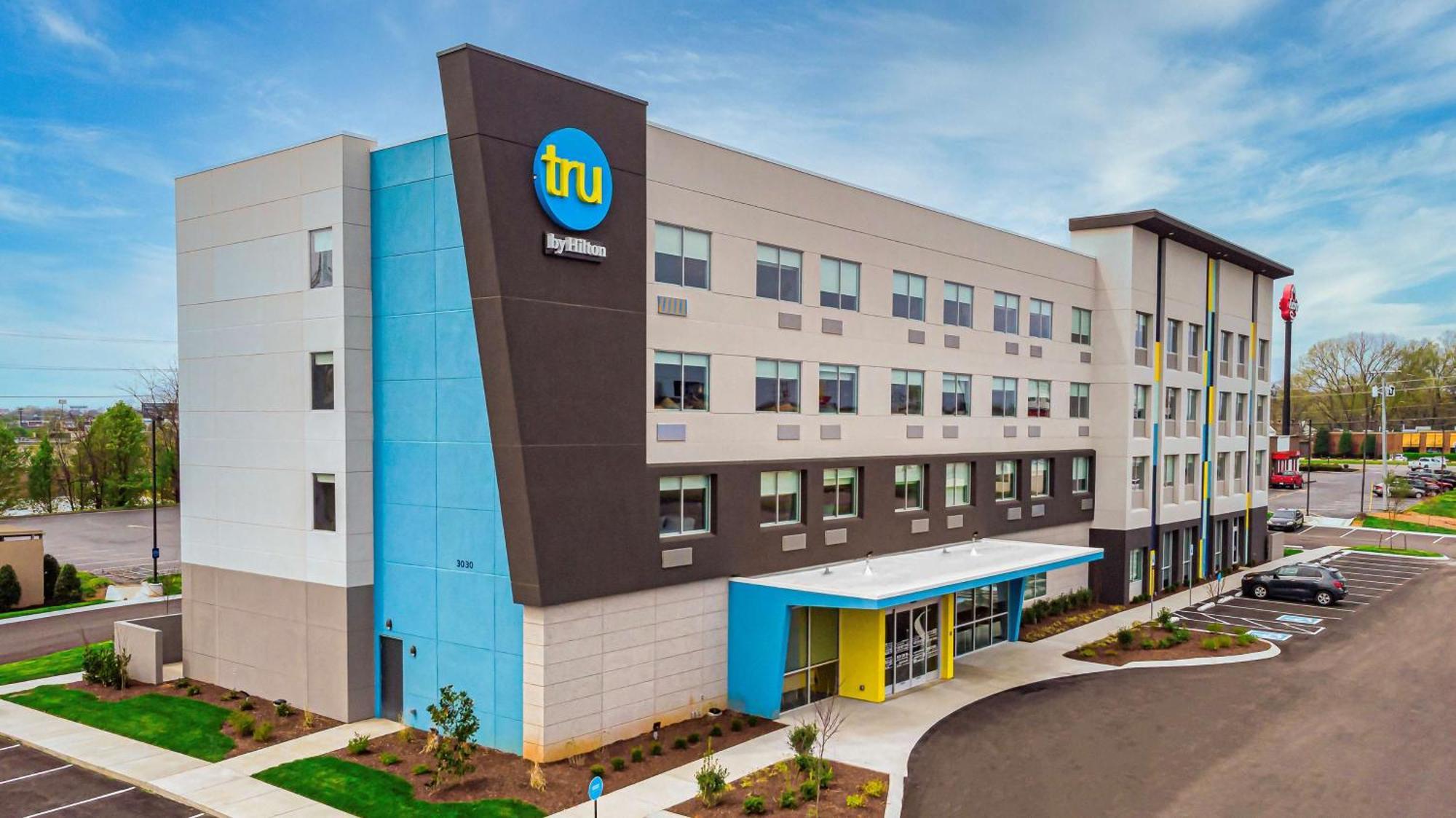 TRU By Hilton Clarksville Extérieur photo