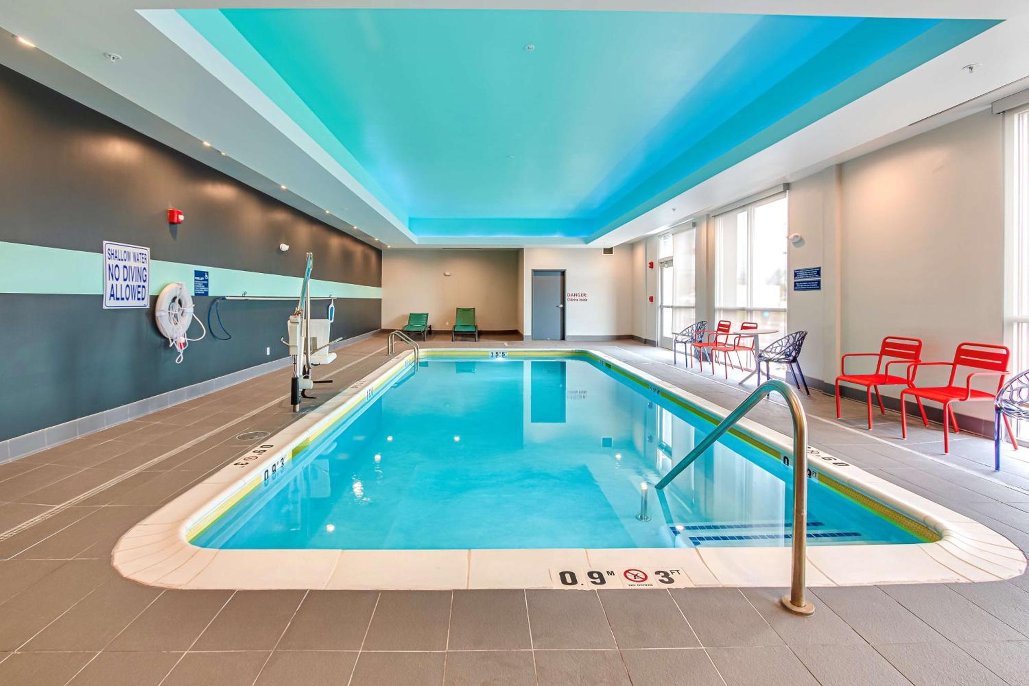 TRU By Hilton Clarksville Extérieur photo