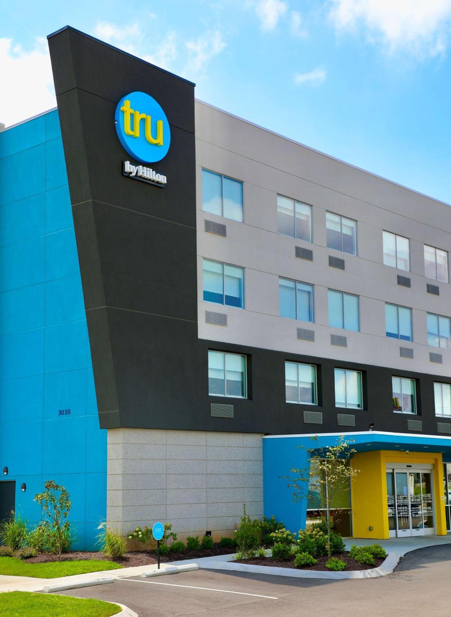 TRU By Hilton Clarksville Extérieur photo
