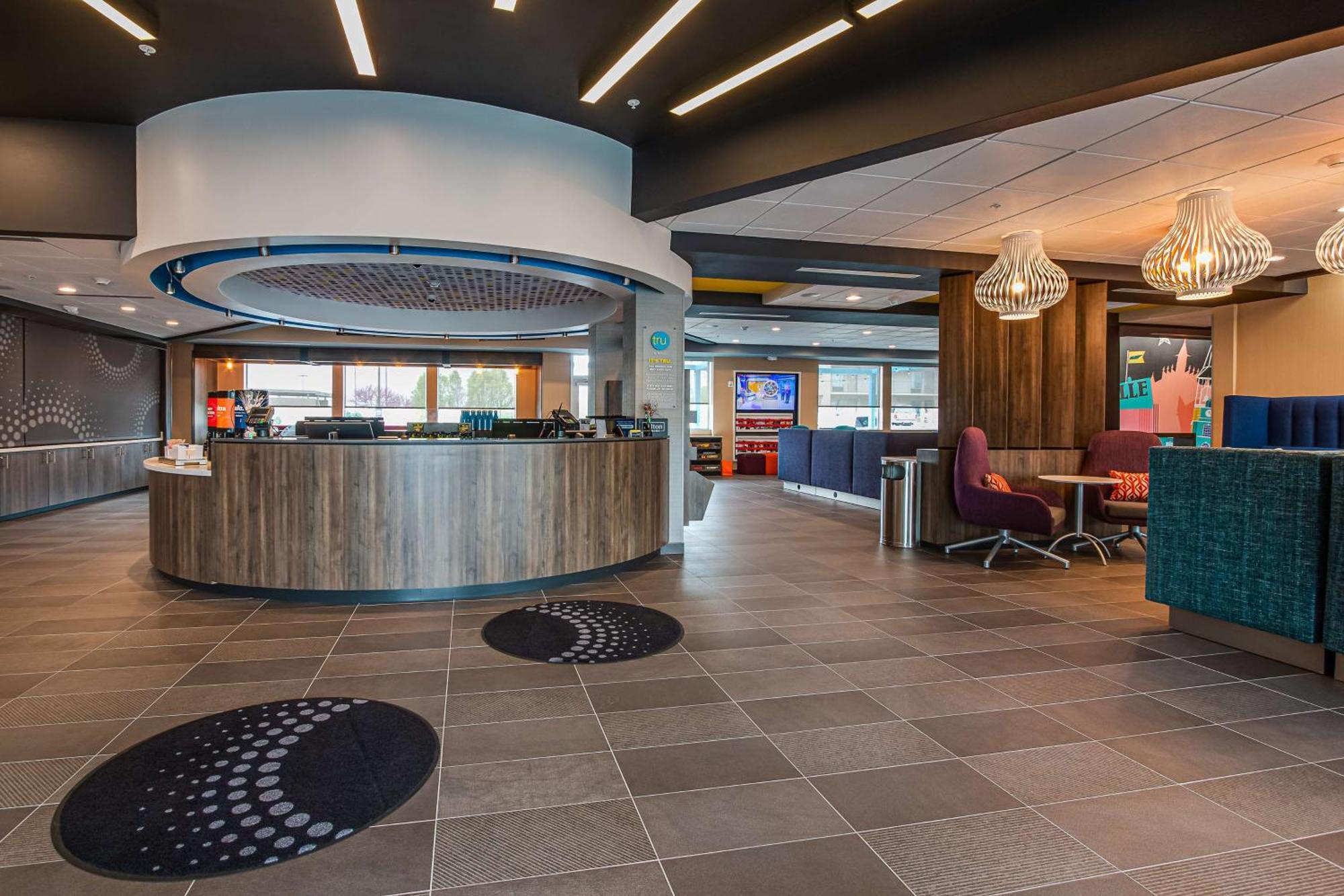 TRU By Hilton Clarksville Extérieur photo